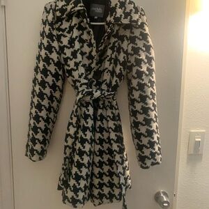 Charlotte Russe Black and White Houndstooth Coat